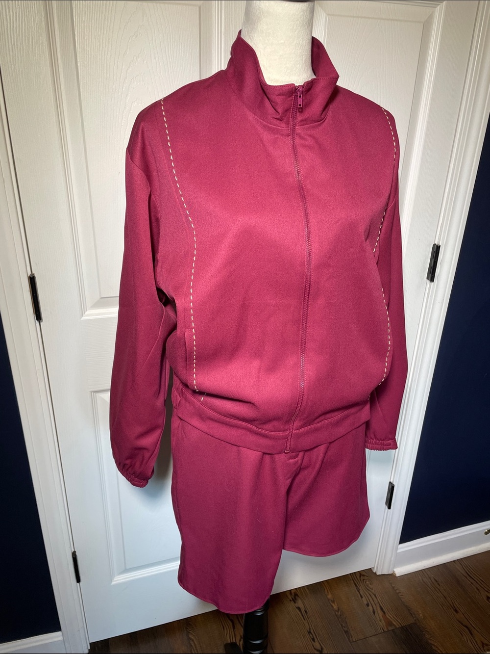 Vintage Lily’s of Beverly Hills Burgundy Track Jacket & Shorts Set Size M/10